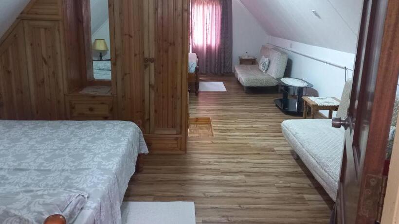 اتاق استاندارد با چشم‌انداز باغ, Loversnest Self Catering