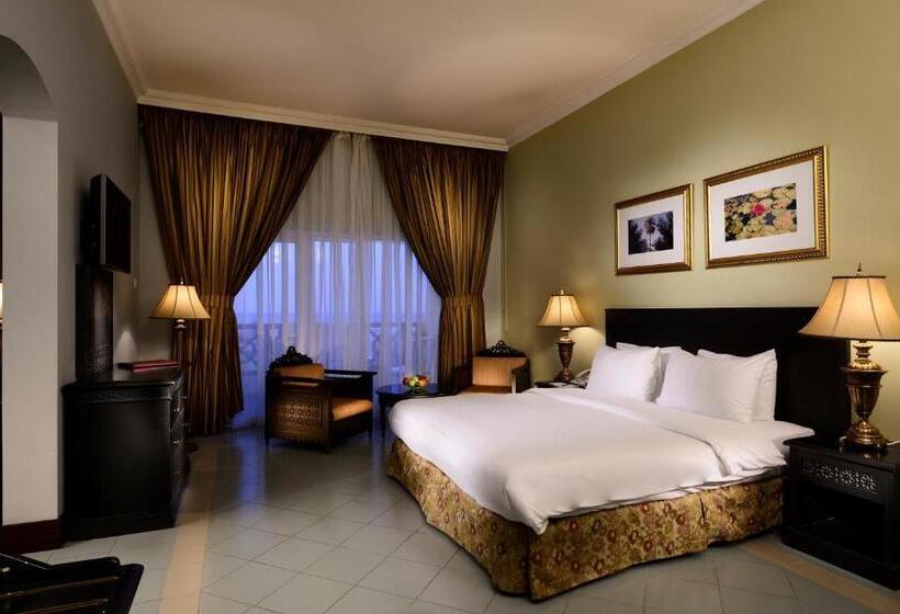 سوییت اجرایی, Masira Island Resort