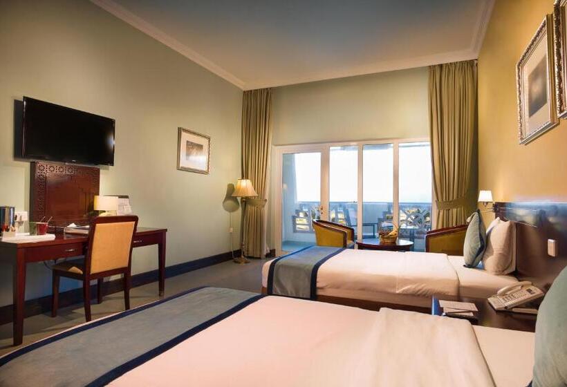 اتاق سوپریور با چشم‌انداز دریا, Masira Island Resort
