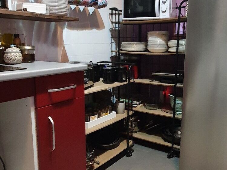 اتاق استاندارد با بالکن, Theplacetobe B&b