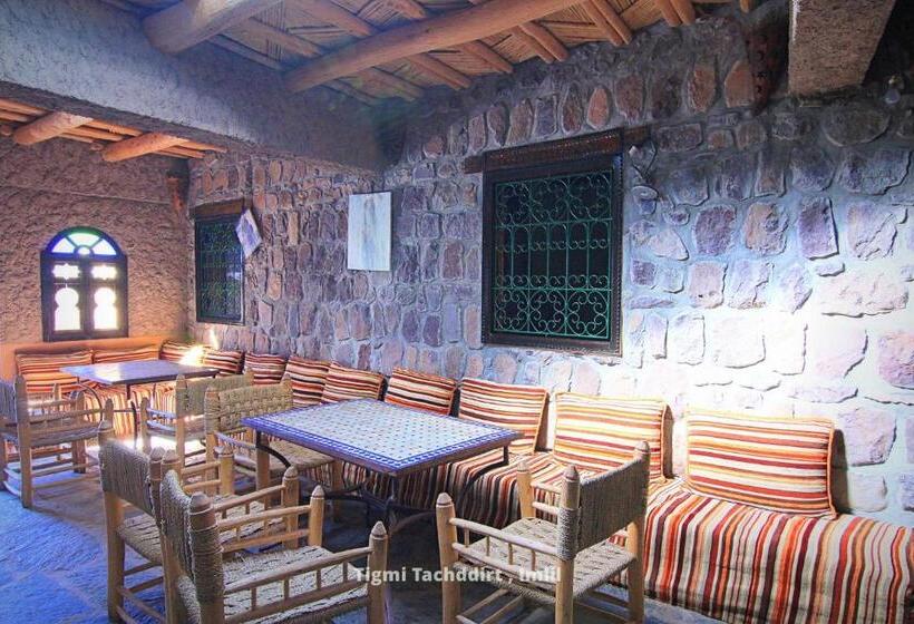 اتاق استاندارد چهار تخته, Tigmi Tachddirt