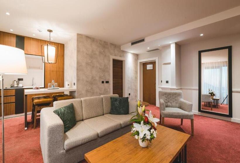 آپارتمان 1 خوابه با چشم‌انداز دریا, Kalamper Hotel & Spa