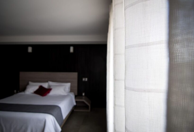 سوییت اجرایی, Maria Ines Hotel Suite