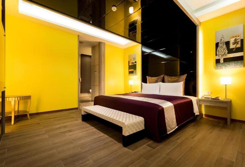 اتاق استاندارد, Belle Song Motel