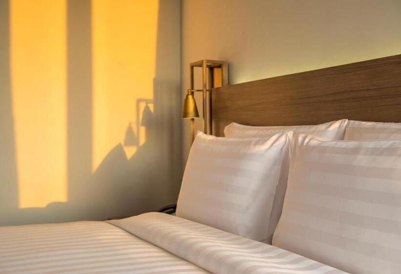 سوییت جونیور, Eastin Ashta Resort Canggu