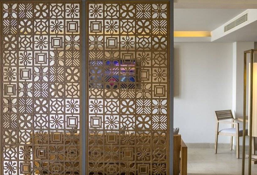 سوییت, Eastin Ashta Resort Canggu