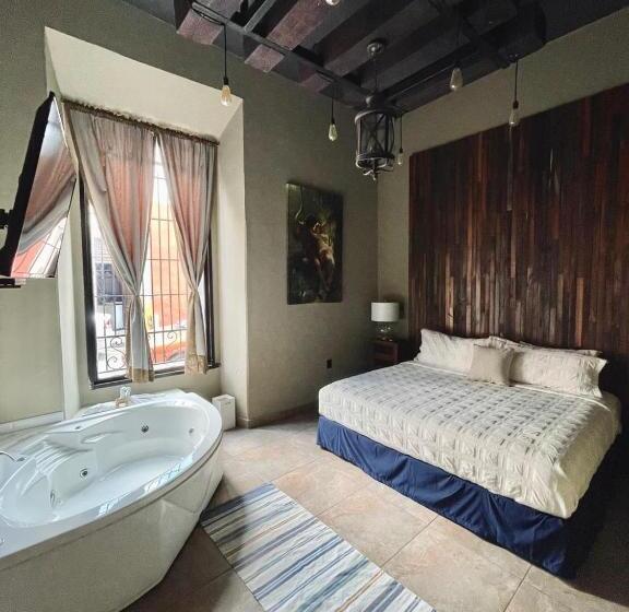 سوئیت با تخت بزرگ, Independencia Dos 7 Hotel Boutique