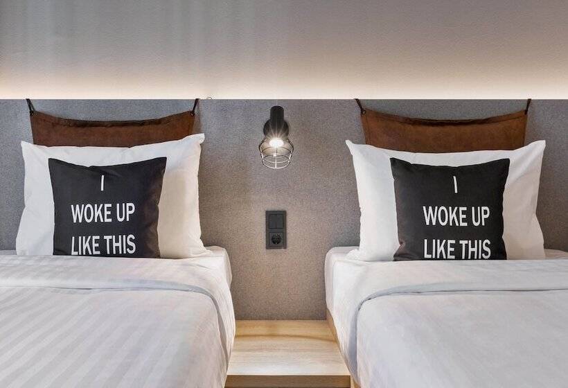 اتاق استاندارد, Moxy Frankfurt City Center