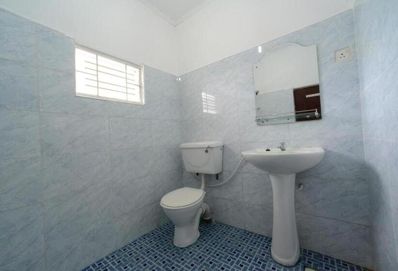 اتاق لوکس با بالکن, Swelanka Residence