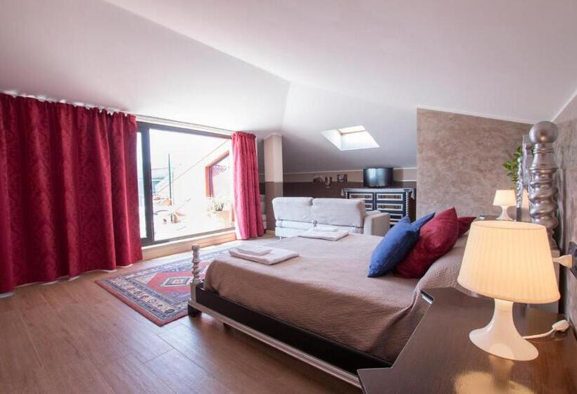 Suite with Terrace, Villa Boninsegna