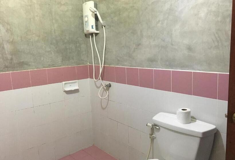 اتاق لوکس, Lunda Orchid Resort