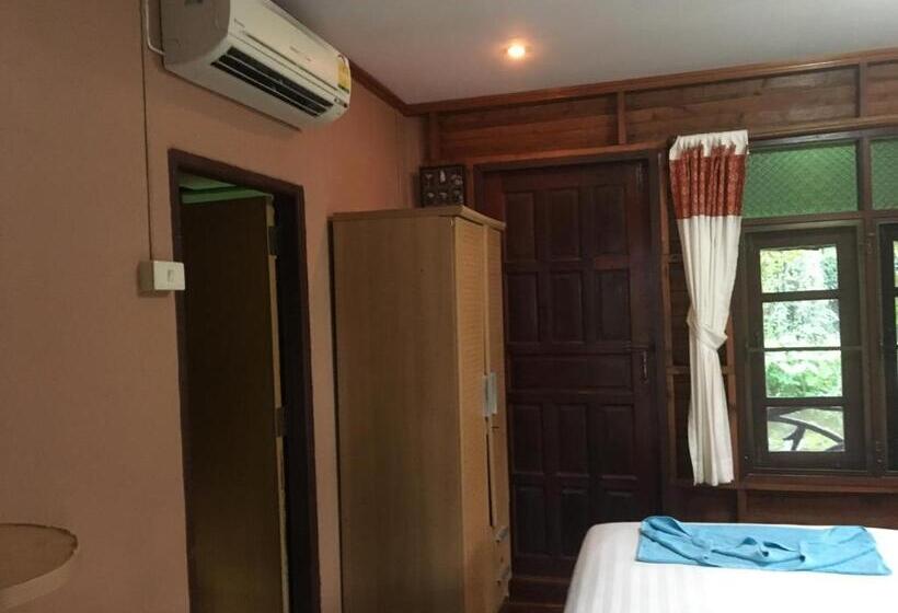 اتاق خانوادگی, Lunda Orchid Resort