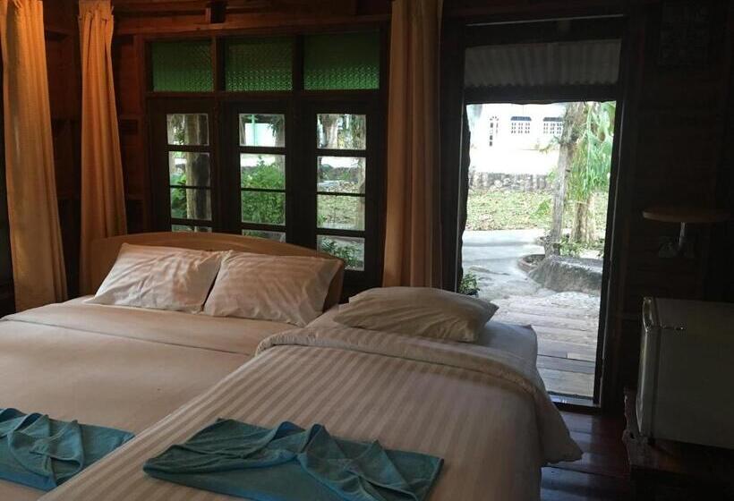 اتاق خانوادگی, Lunda Orchid Resort