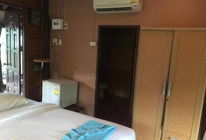اتاق خانوادگی, Lunda Orchid Resort