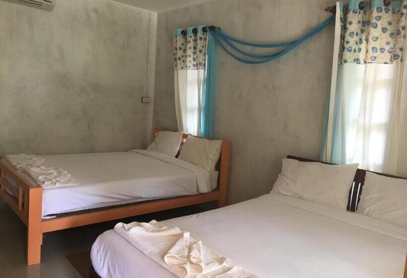 اتاق استاندارد سه نفره, Lunda Orchid Resort