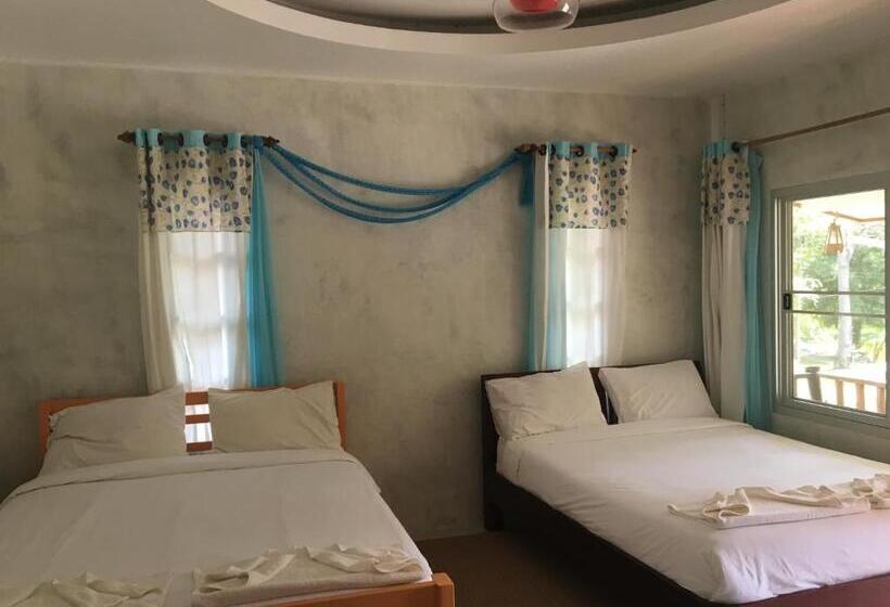 اتاق استاندارد سه نفره, Lunda Orchid Resort