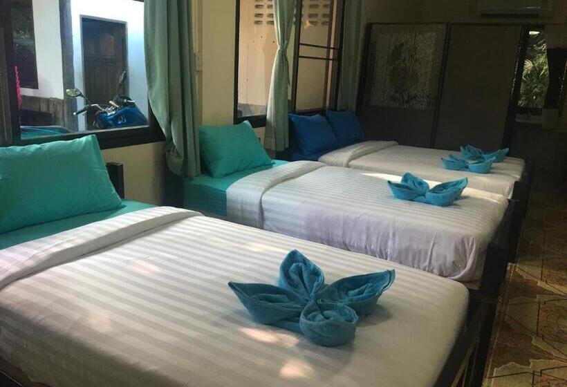 اتاق خانوادگی با چشم‌انداز باغ, Lunda Orchid Resort