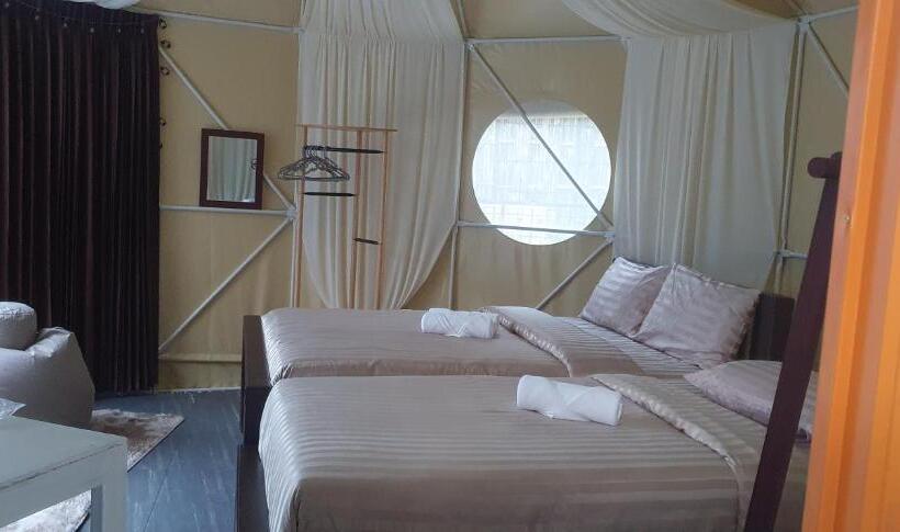 چادر با خدمات رفاهی استاندارد, Lunda Orchid Resort