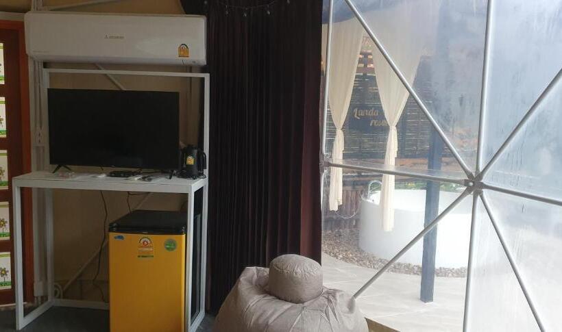 چادر با خدمات رفاهی استاندارد, Lunda Orchid Resort