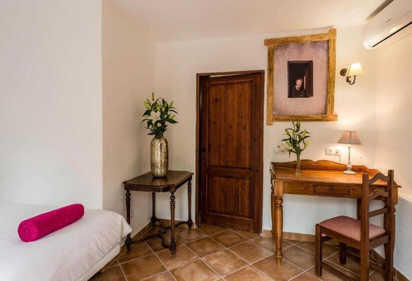 اتاق اکونومی, Agroturismo Can Pere Sord