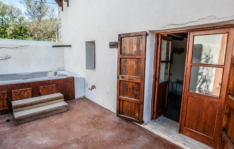 اتاق استاندارد با وان آب گرم, Agroturismo Can Pere Sord