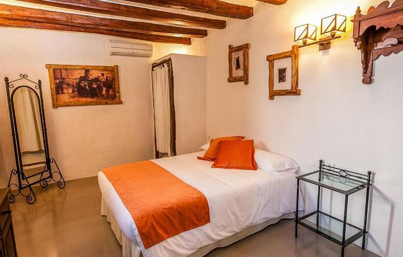 اتاق استاندارد با وان آب گرم, Agroturismo Can Pere Sord