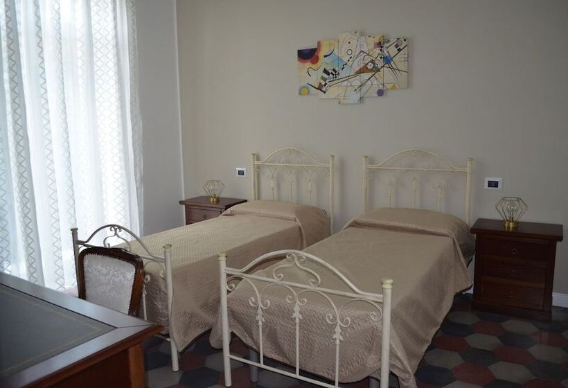 اتاق لوکس, B&b Domus Palmi