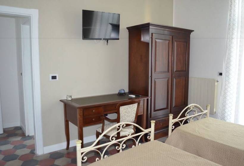 اتاق لوکس, B&b Domus Palmi