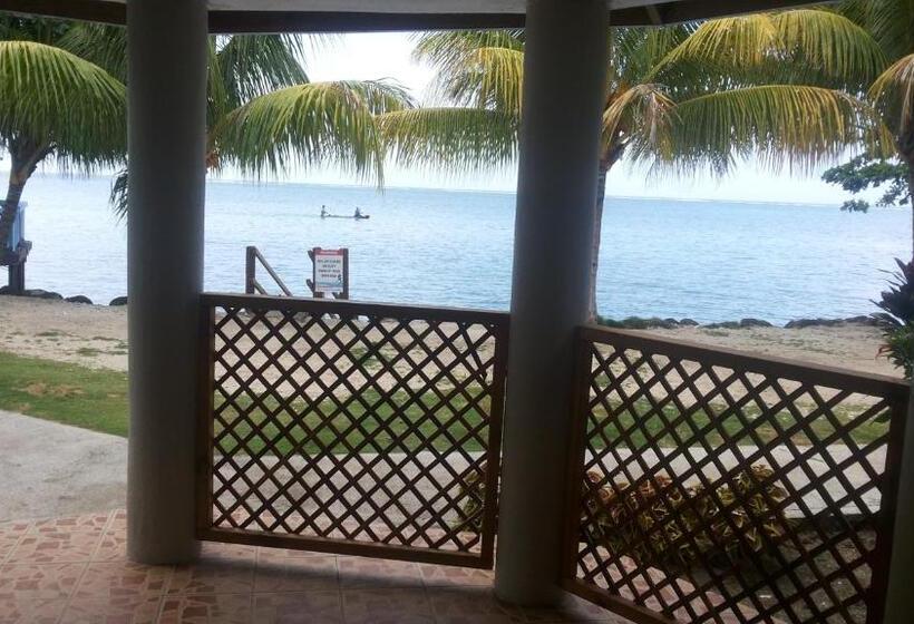 ویلای 1 خوابه با چشم‌انداز دریا, Le Uaina Beach Resort