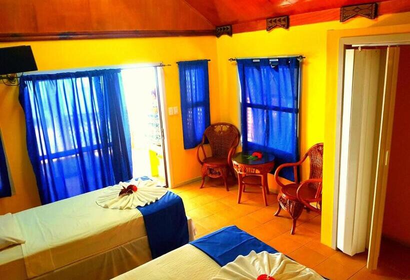 ویلای 1 خوابه با چشم‌انداز دریا, Le Uaina Beach Resort