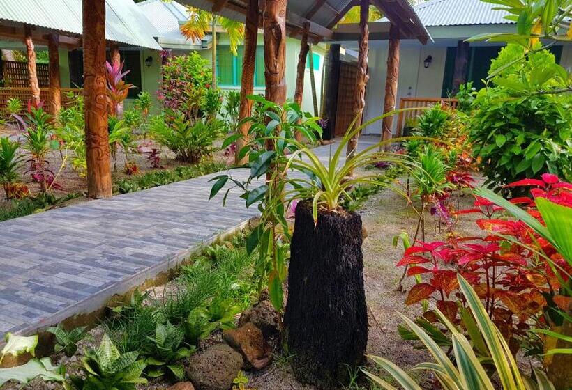 ویلای 2 خوابه با چشم‌انداز باغ, Le Uaina Beach Resort