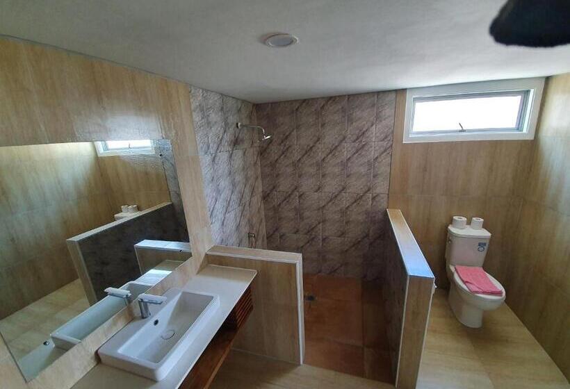 سوئیت 2 خوابه, Le Uaina Beach Resort