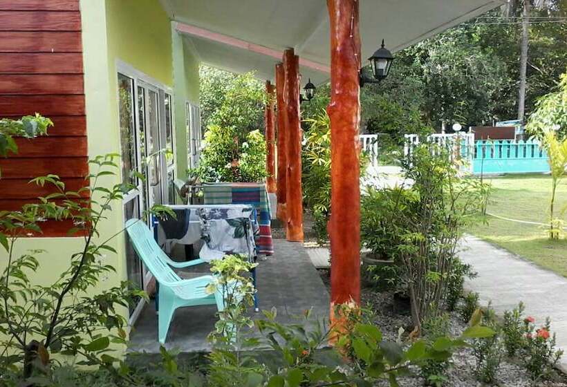 اتاق استاندارد, Lucky Bungalow