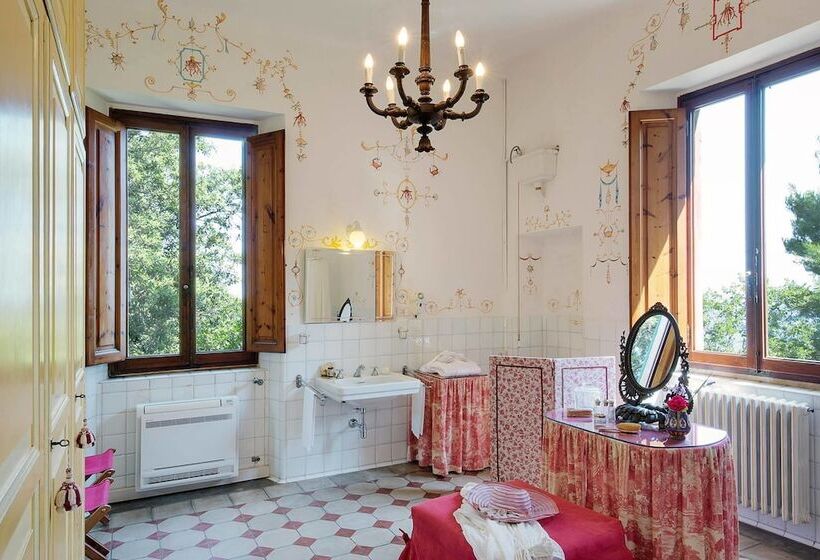 اتاق دوبلکس, Villa Giulia