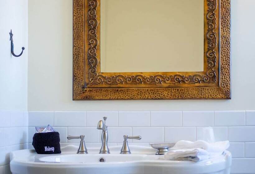اتاق استاندارد, Sheridan Inn   Best Western Signature Collection