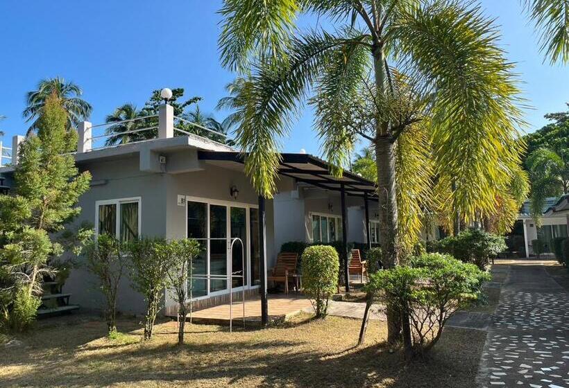 اتاق سوپریور, Smile Resort Koh Mook