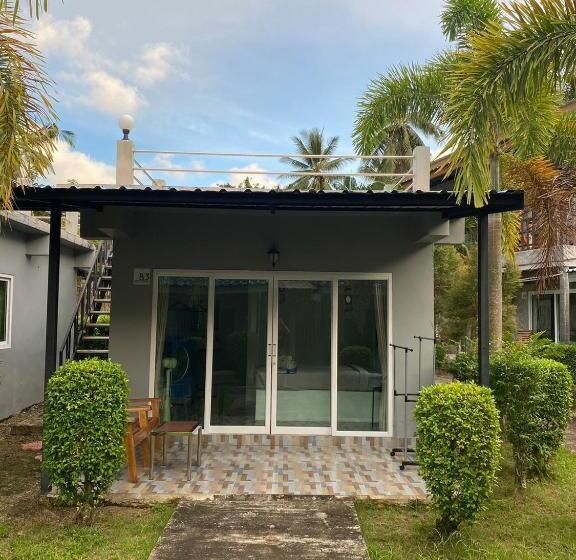اتاق سوپریور, Smile Resort Koh Mook