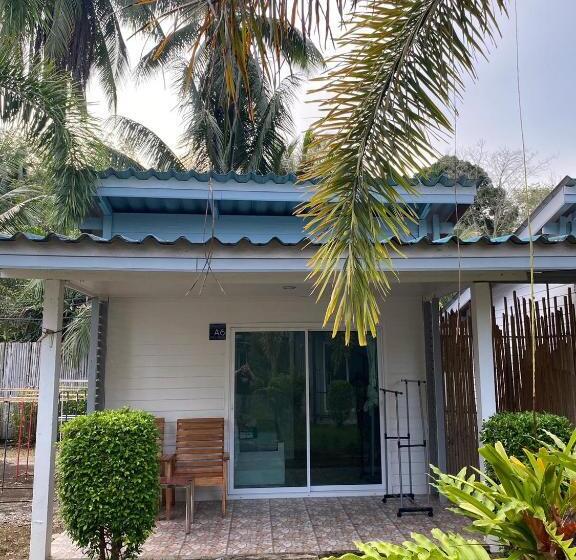 اتاق خانوادگی, Smile Resort Koh Mook