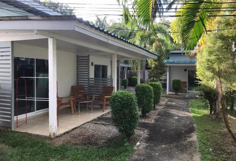 اتاق خانوادگی, Smile Resort Koh Mook