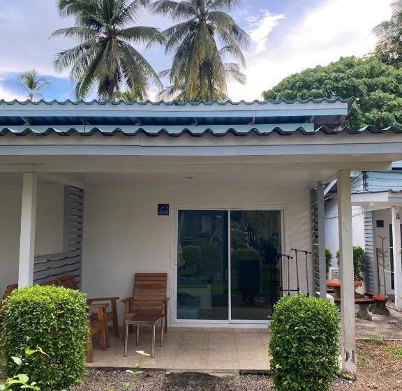 اتاق خانوادگی, Smile Resort Koh Mook