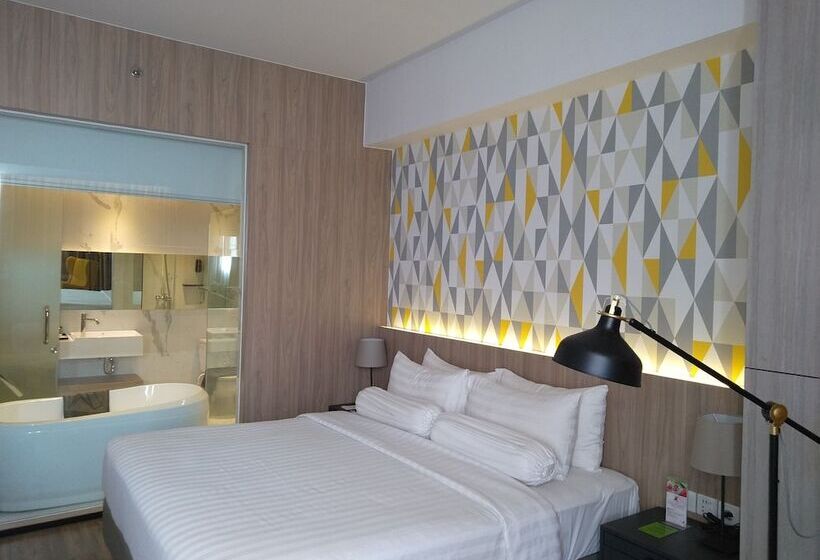 سوییت جونیور, The Zuri Hotel Palembang
