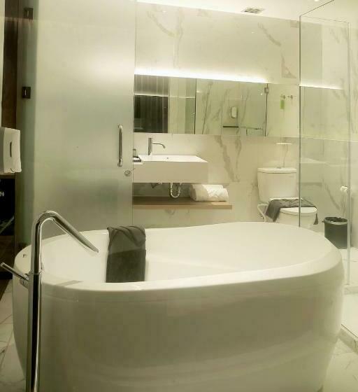 سوییت جونیور, The Zuri Hotel Palembang