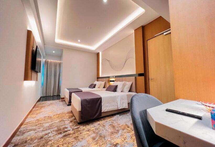 اتاق لوکس, Crystal Inn