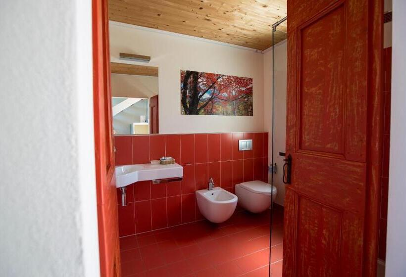 اتاق استاندارد چهار تخته, Il Portico