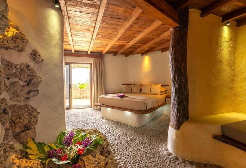 Deluxe Suite King Bed, Rockwater Resort
