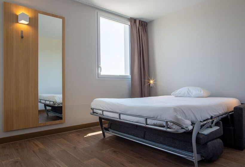 اتاق استاندارد, B&b Hotel Les Herbiers