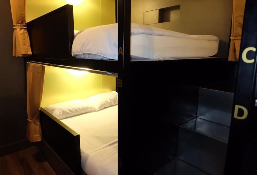 Bed in Shared Room with Shared Bathroom, Four Sisters Homestay