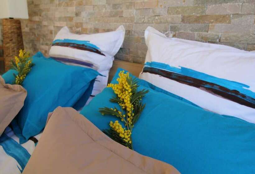 ویلای لوکس 1 خوابه, La Villa Corsica