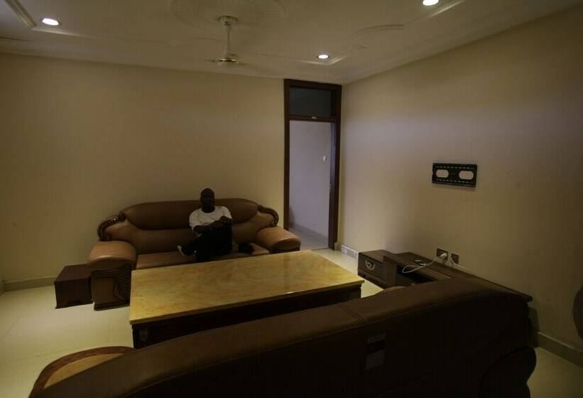 سوییت لوکس, X Class Guesthouse By Bwhospitality