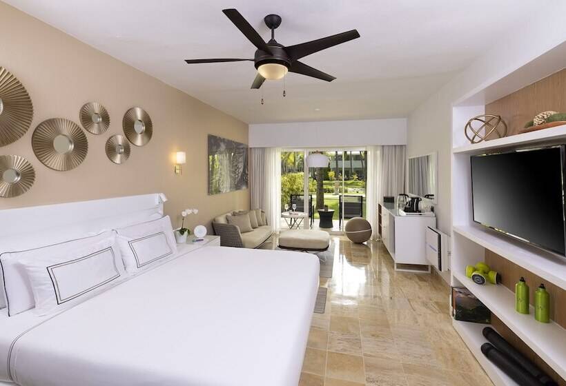 Suite, Meliá Punta Cana Beach Wellness Inclusive   Adults Only